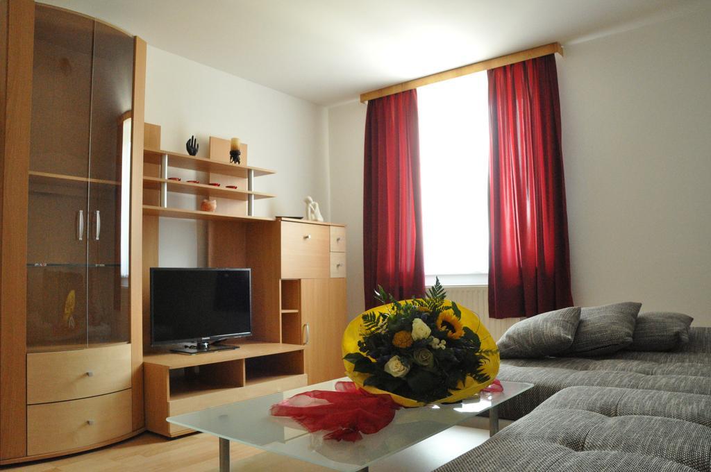 Apart Dirndltal Loich Habitación foto